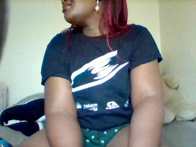 Sexxy-slim-honey webcam