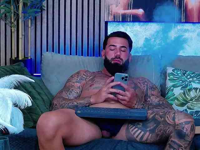 masterkingofmuscleee