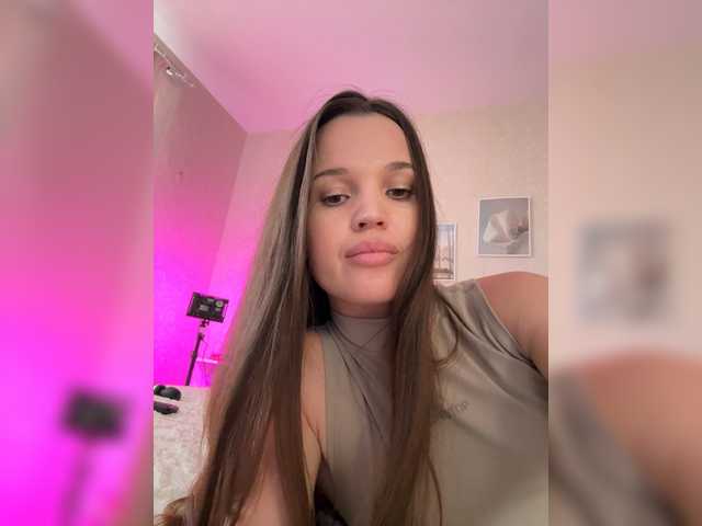Katti-she live cam on BongaCams