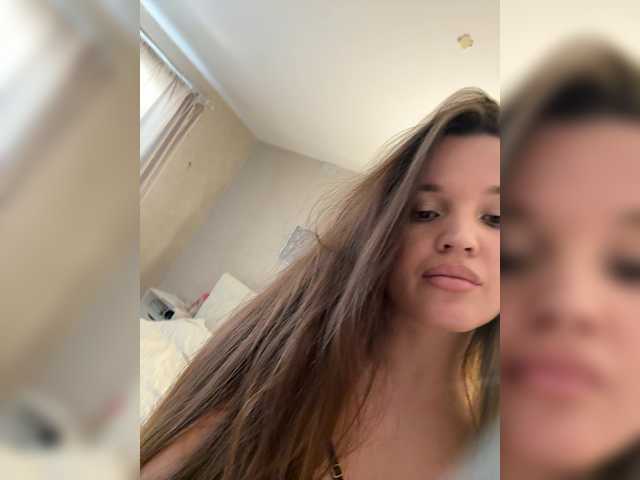 Katti-she live cam on BongaCams