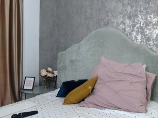 LisaCroft Porn Show