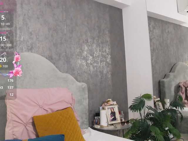 LisaCroft live cam on BongaCams