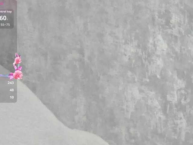 LisaCroft's BongaCams show and profile