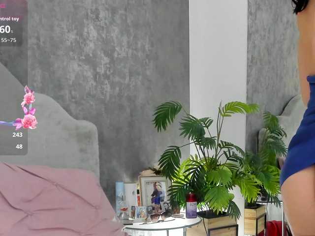 LisaCroft's BongaCams show and profile