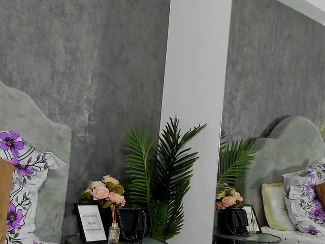 LisaCroft live cam on BongaCams