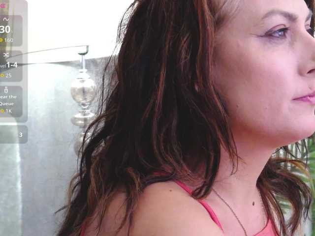 LisaCroft live cam on BongaCams