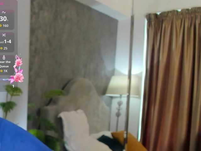 LisaCroft's BongaCams show and profile