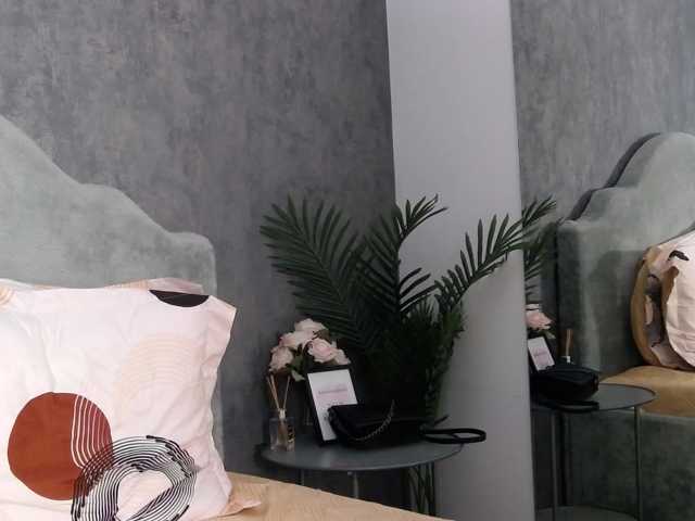LisaCroft live cam on BongaCams