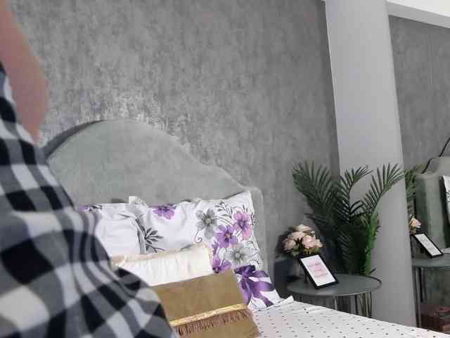 LisaCroft webcam