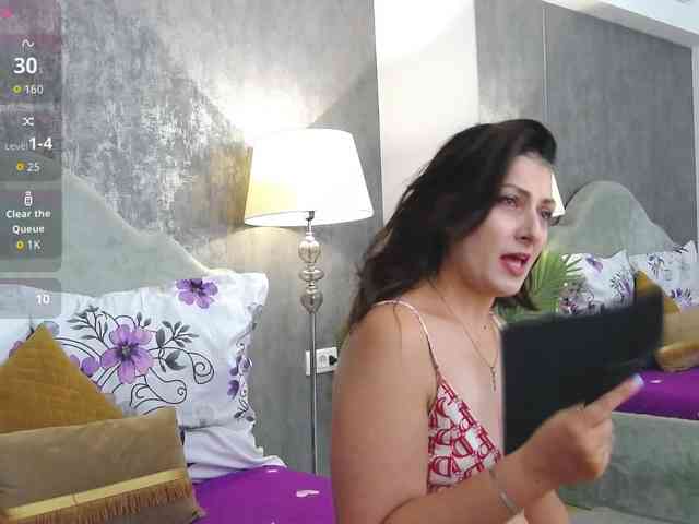 LisaCroft LisaCroft