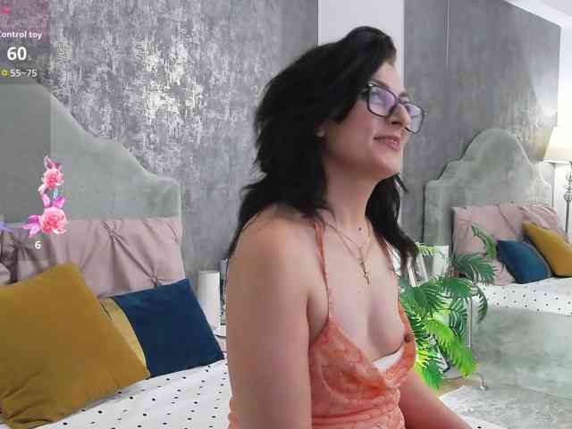 LisaCroft LisaCroft