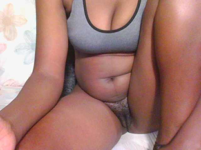 Cutebabes live cam on BongaCams