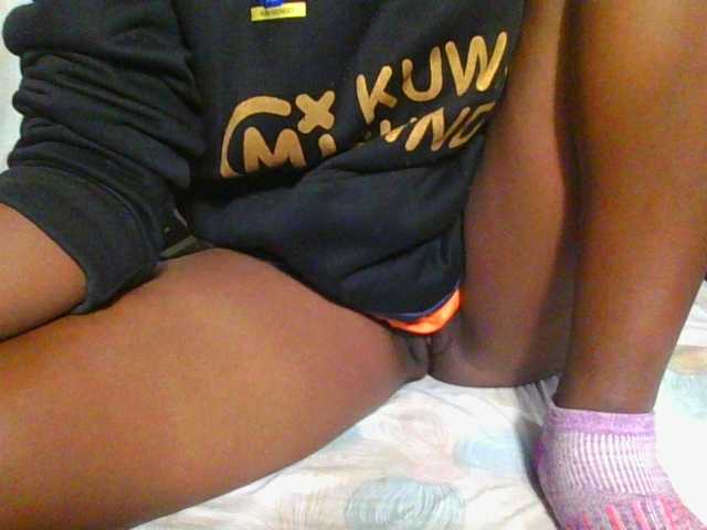Cutebabes live cam on BongaCams