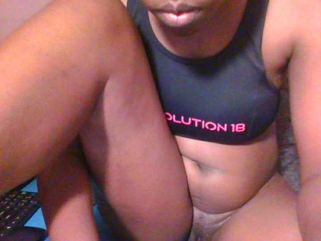 Cutebabes live cam on BongaCams