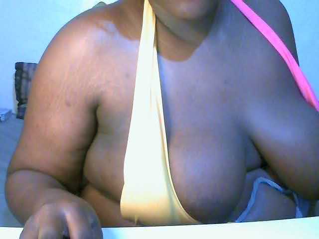 boobie-snack live cam on BongaCams