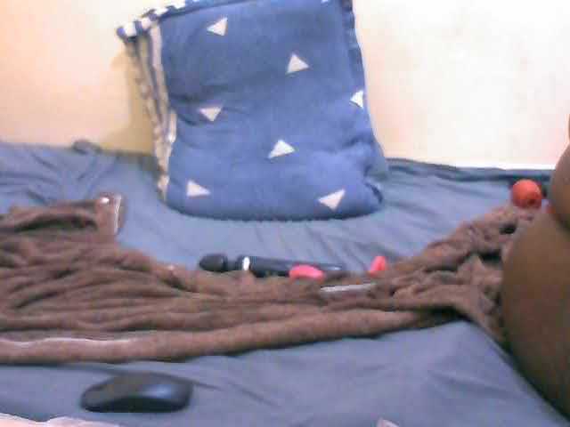 boobie-snack, live now on BongaCams