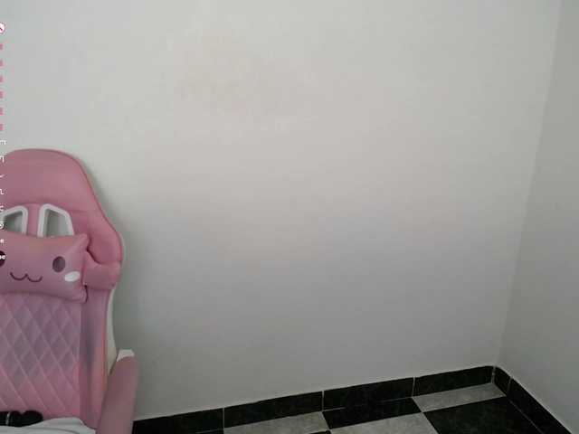 Isabella-wish1 live cam on BongaCams