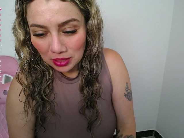 Isabella-wish1's BongaCams show and profile