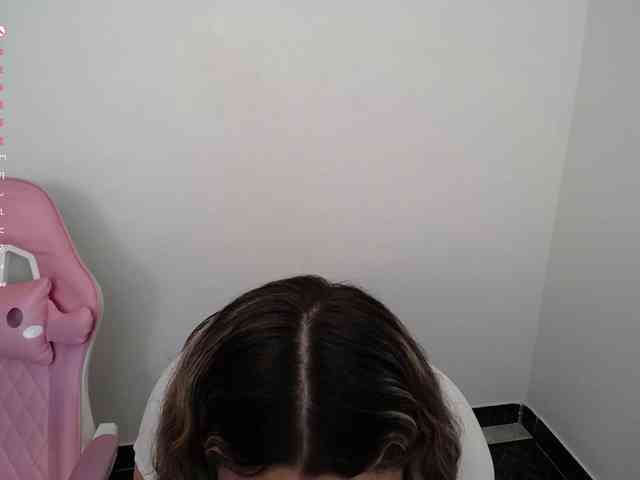 Isabella-wish1 webcam