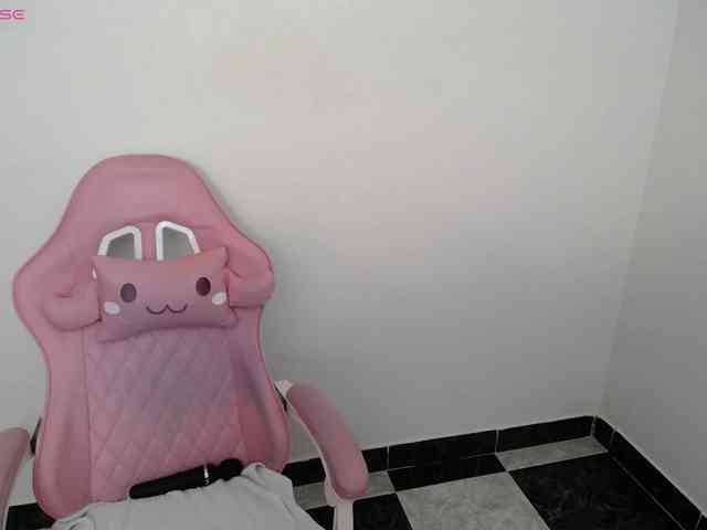 Isabella-wish1 webcam