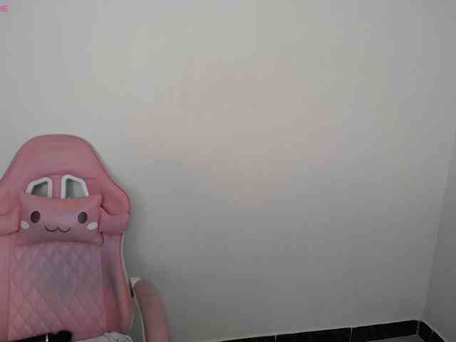 Isabella-wish1 webcam