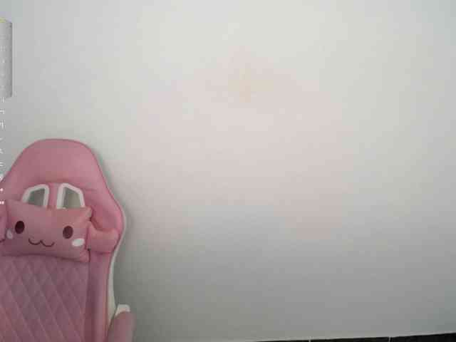 Isabella-wish1 webcam
