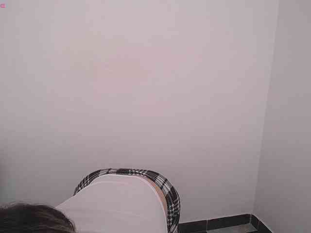 Isabella-wish1 webcam