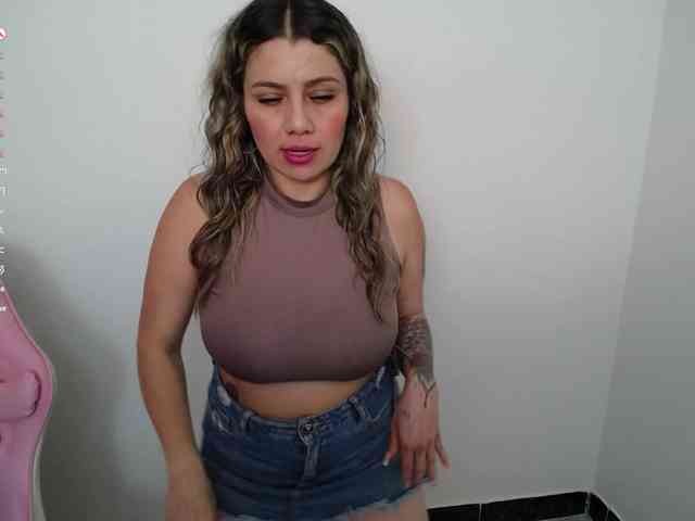 Isabella-wish1 webcam