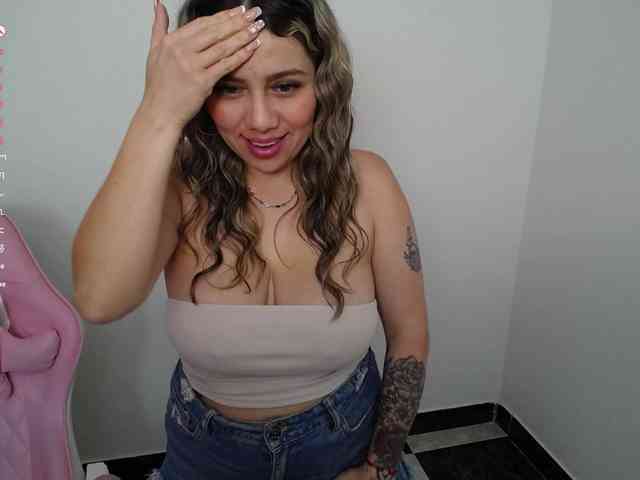 Isabella-wish1 webcam