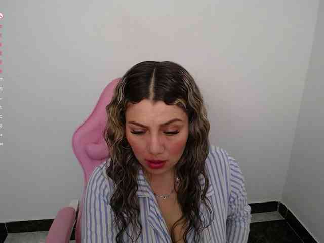 Isabella-wish1 webcam