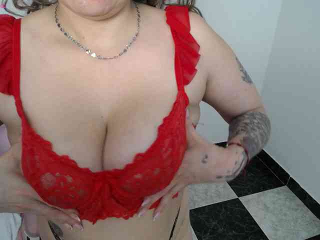 Isabella-wish1 webcam