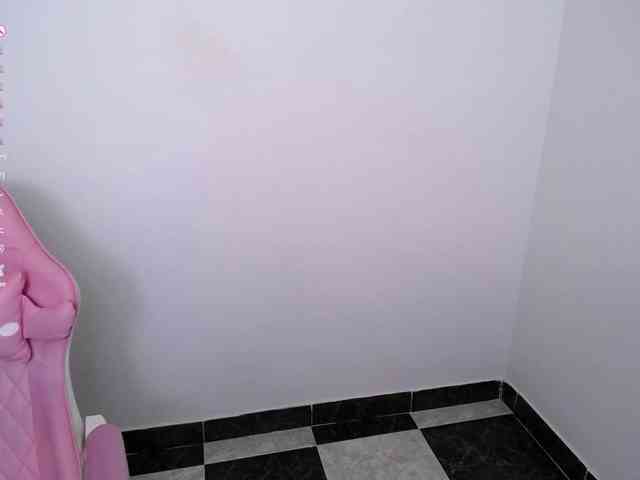 Isabella-wish1 webcam