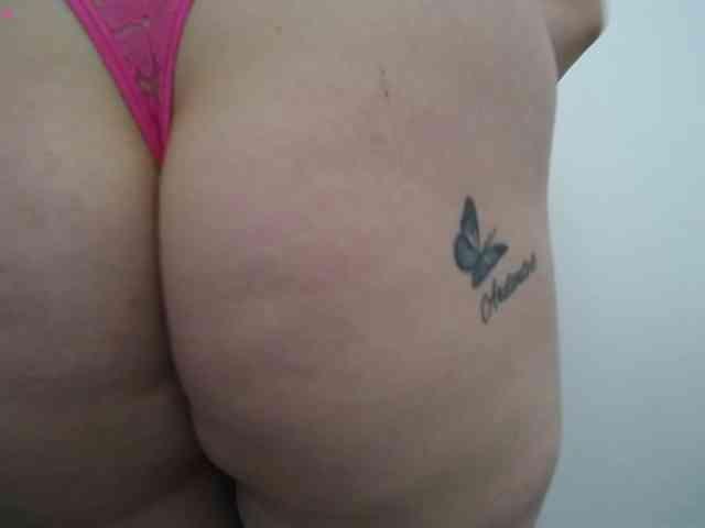 Isabella-wish1 webcam