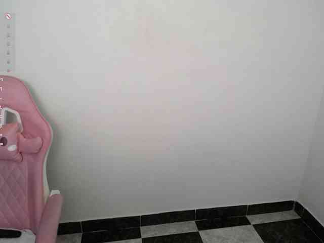 Isabella-wish1 webcam