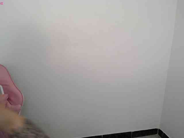 Isabella-wish1 webcam