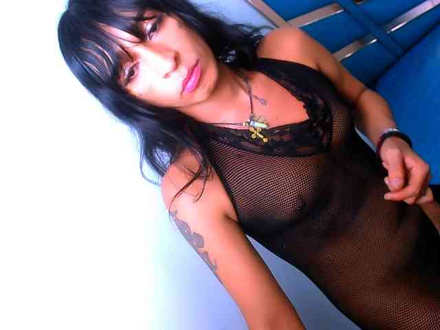 everlyn-party Sex Cam Show