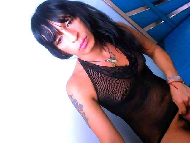 everlyn-party Sex Cam Show