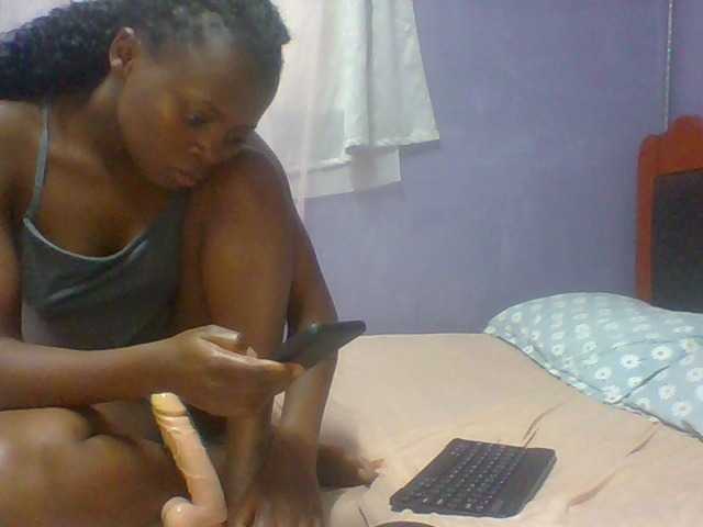 spicyit2 live cam on BongaCams