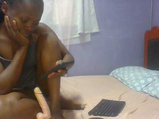 spicyit2 live cam on BongaCams