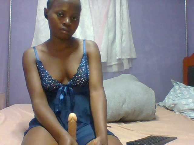 spicyit2 live cam on BongaCams