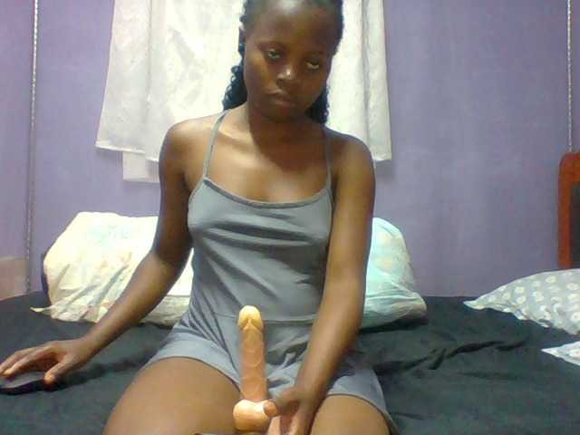 spicyit2 live cam on BongaCams