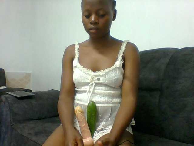 spicyit2 live cam on BongaCams