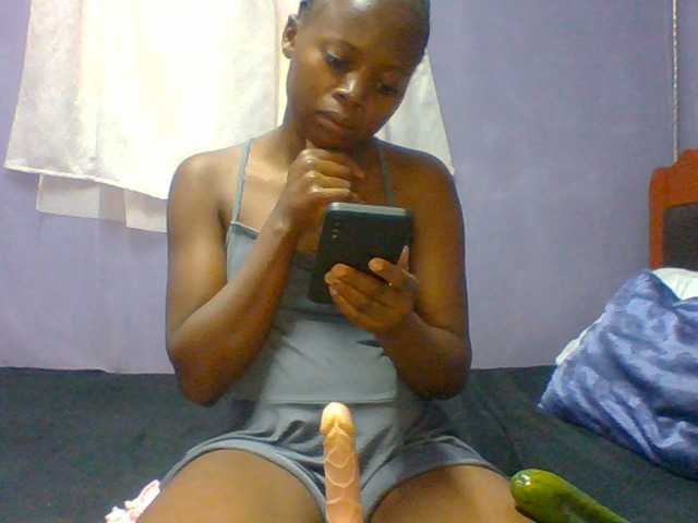 spicyit2 live cam on BongaCams