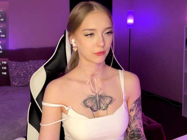 VersieBruegman's BongaCams show and profile