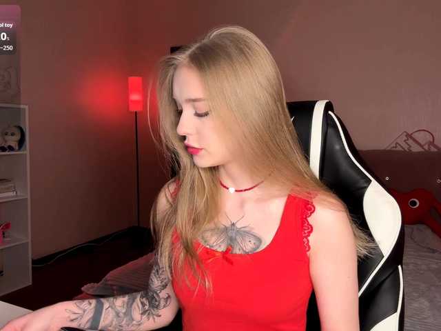 VersieBruegman's BongaCams show and profile