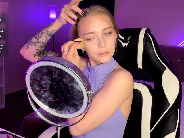 VersieBruegman's BongaCams show and profile