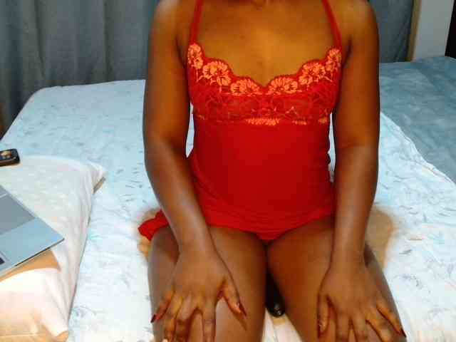 Ebonylizzy webcam