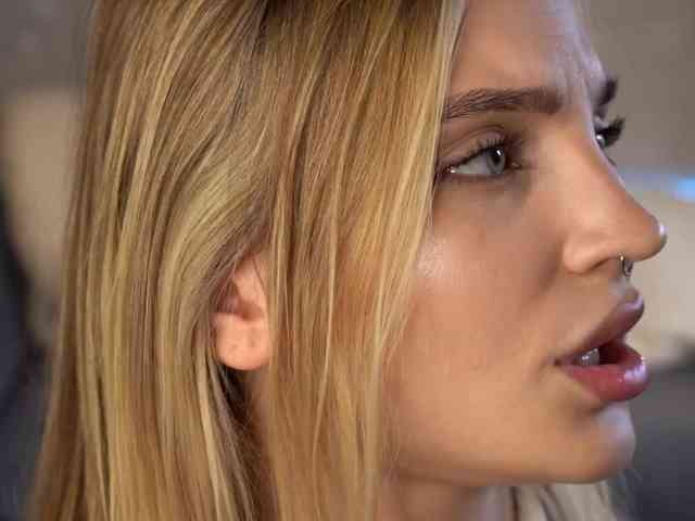 Beckymadsons - Girl 