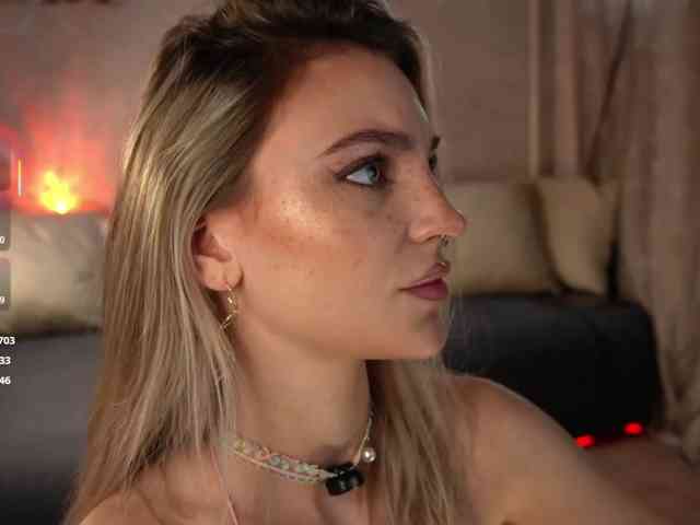 beckymadsons live female cam on bongacams