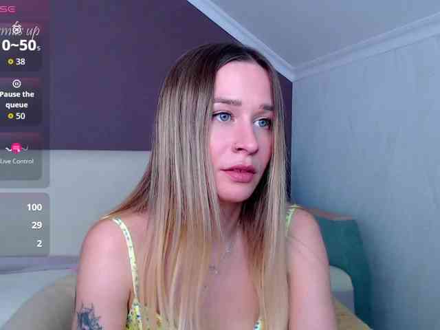 AnitaDelicious webcam